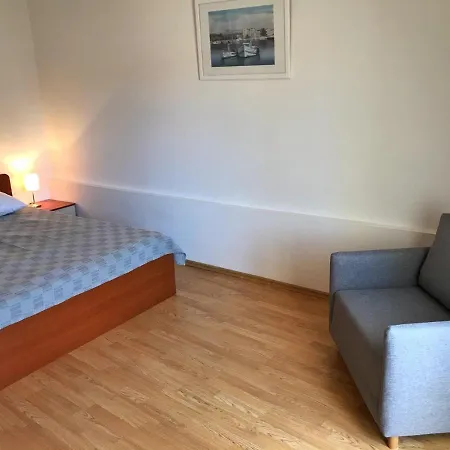 Antisa - 70 M From Beach Apartment